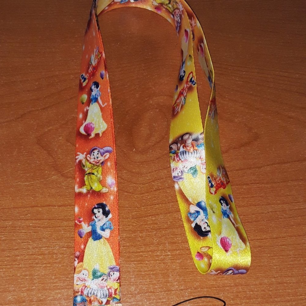 Walt Disney Princess Snow White Lanyard with Clip