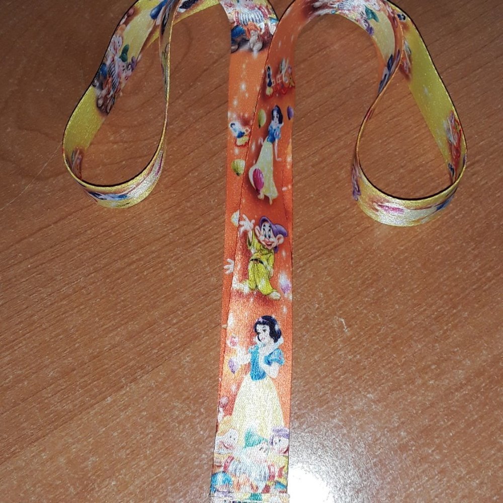 Walt Disney Princess Snow White Lanyard with Clip